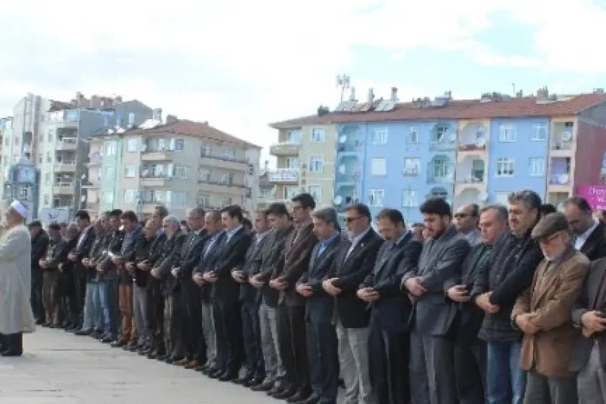 Şehit savcı için gıyabi cenaze namazı