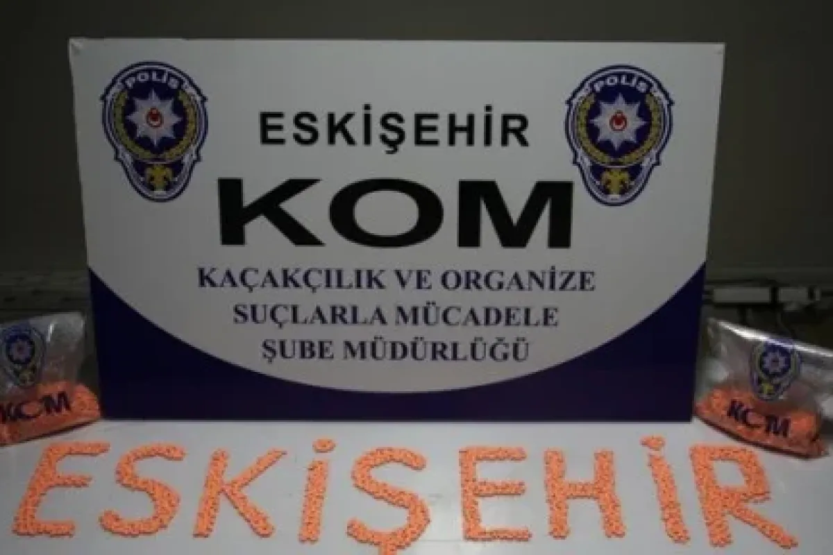 76 yaşında 5 bin ecstasy hapla yakalandı