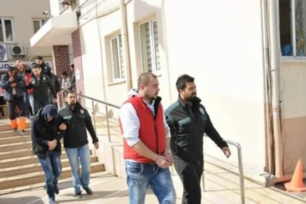Uyuşturucu şebekesi çökertildi