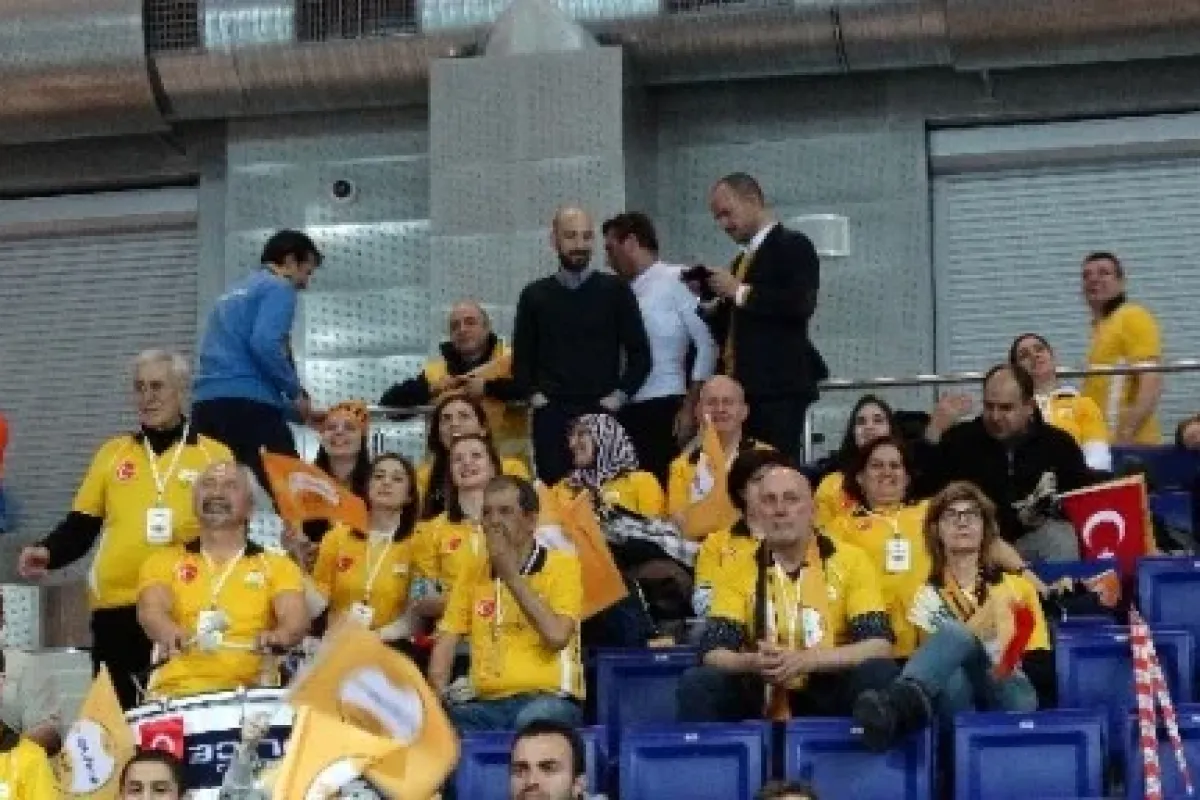 2015 CEV Final Eczacıbaşı VitrA’nın