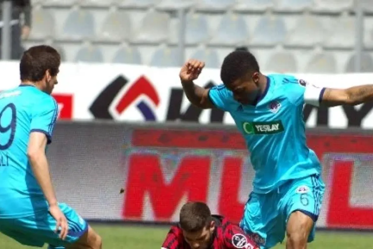 Bol gollü maçta galip...