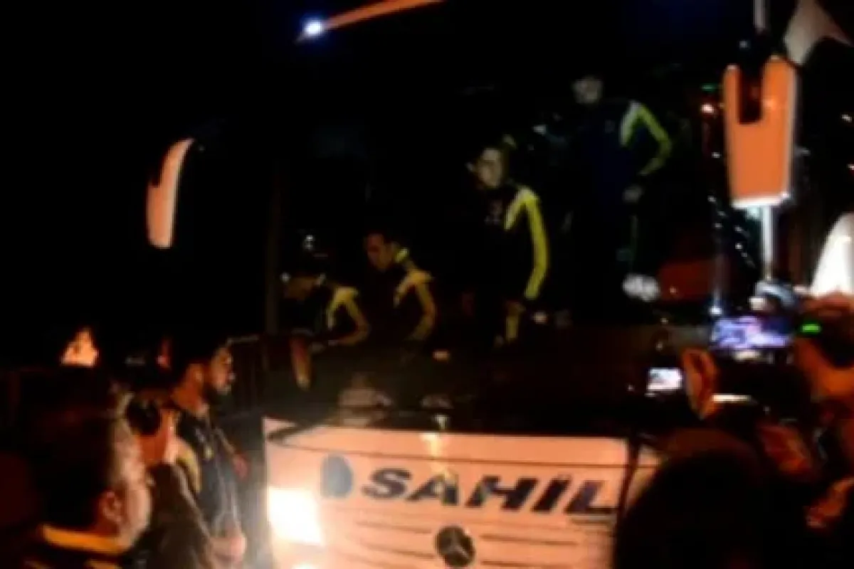 Fenerbahçe yola zırhlı araç ile devam ediyor