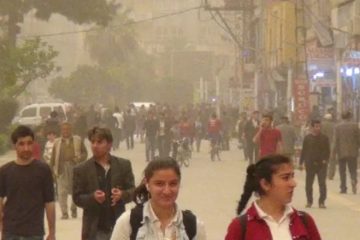 Toz bulutu bu hale getirdi