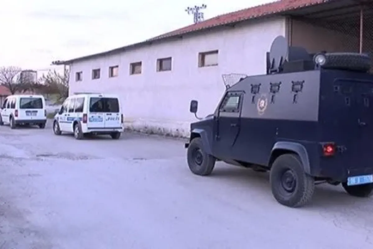 Cumhurbaşkanlığı sarayında şüpheli şahıs alarmı