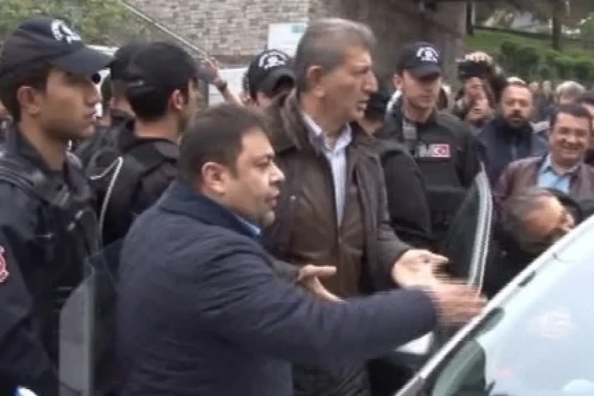 Milletvekili kapalı yoldan geçince...