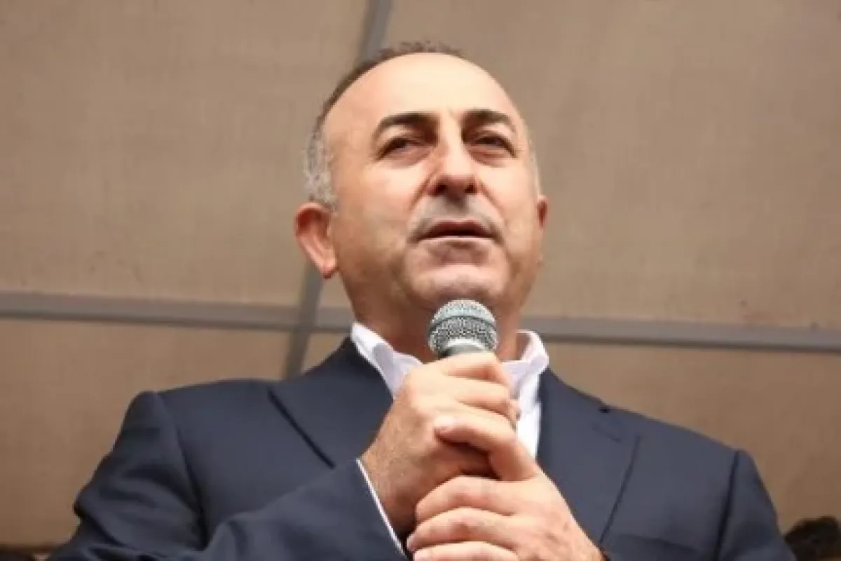 "Birileri bire milliyetçilik öğretmeye çalışıyor"