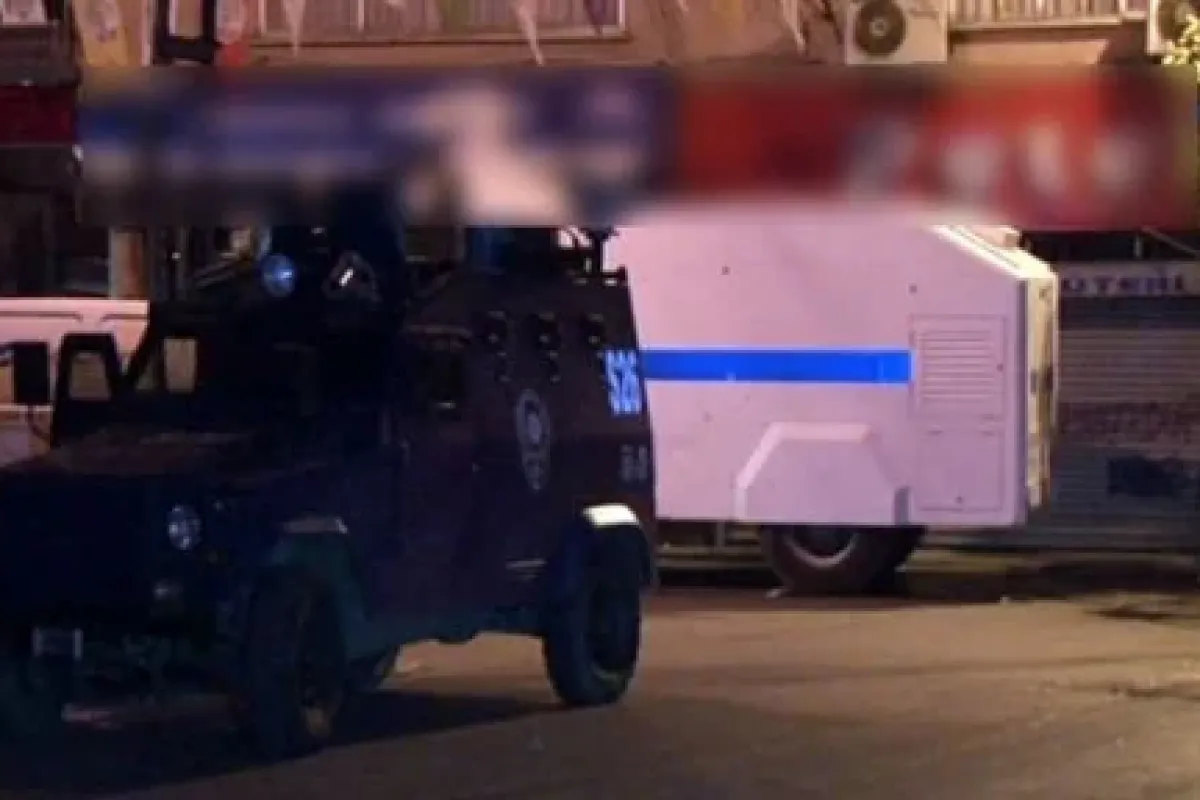 İstanbul’da ’terörle mücadele’ kapsamlı şafak operasyonu!