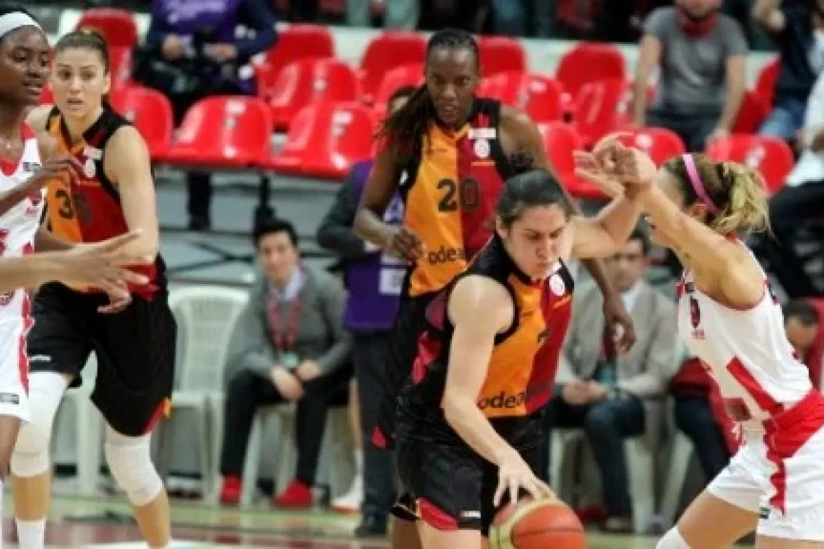 Galatasaray istediğini alamadı