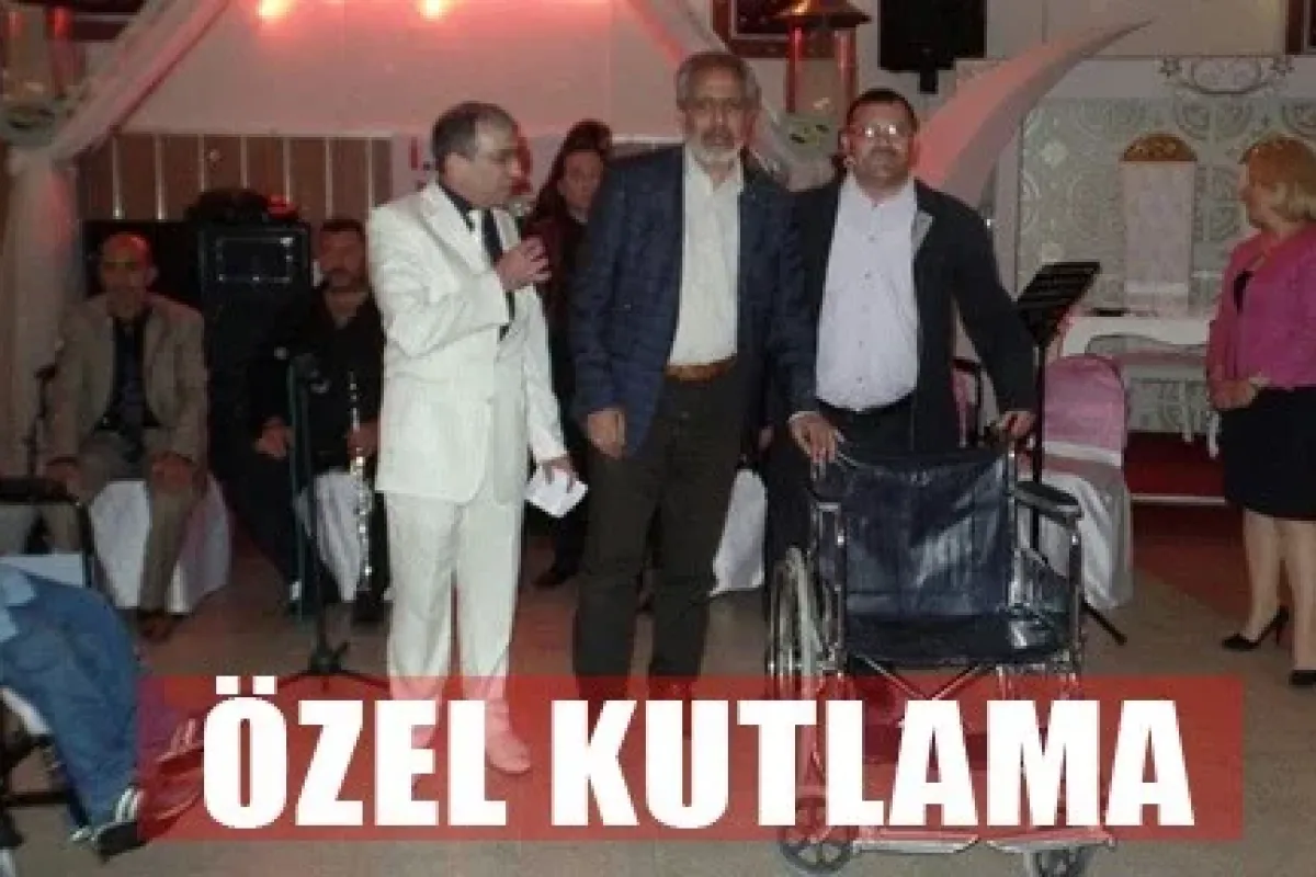 İZED’li Annelere kutlama