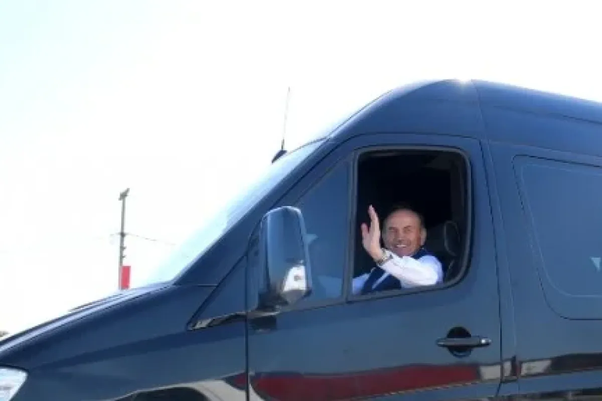 Kadir Topbaş minibüs kullandı