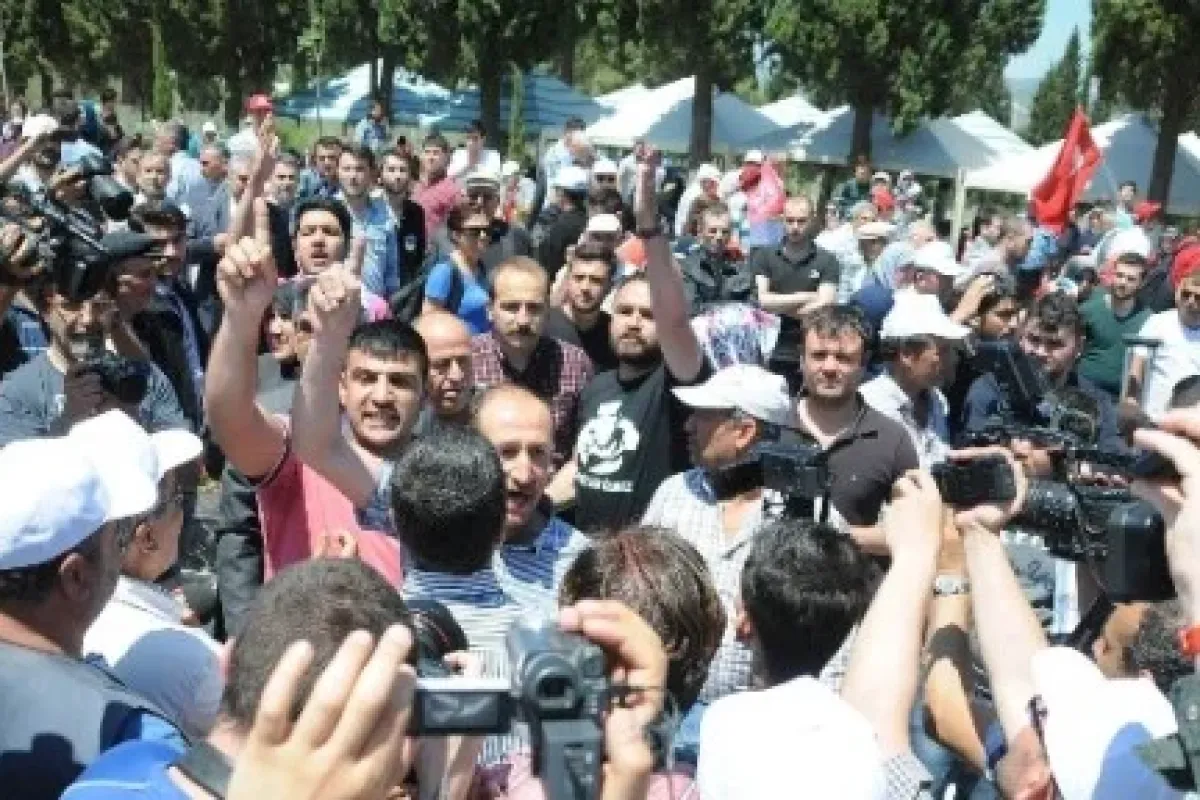 Maden şehitliğinde gerginlik