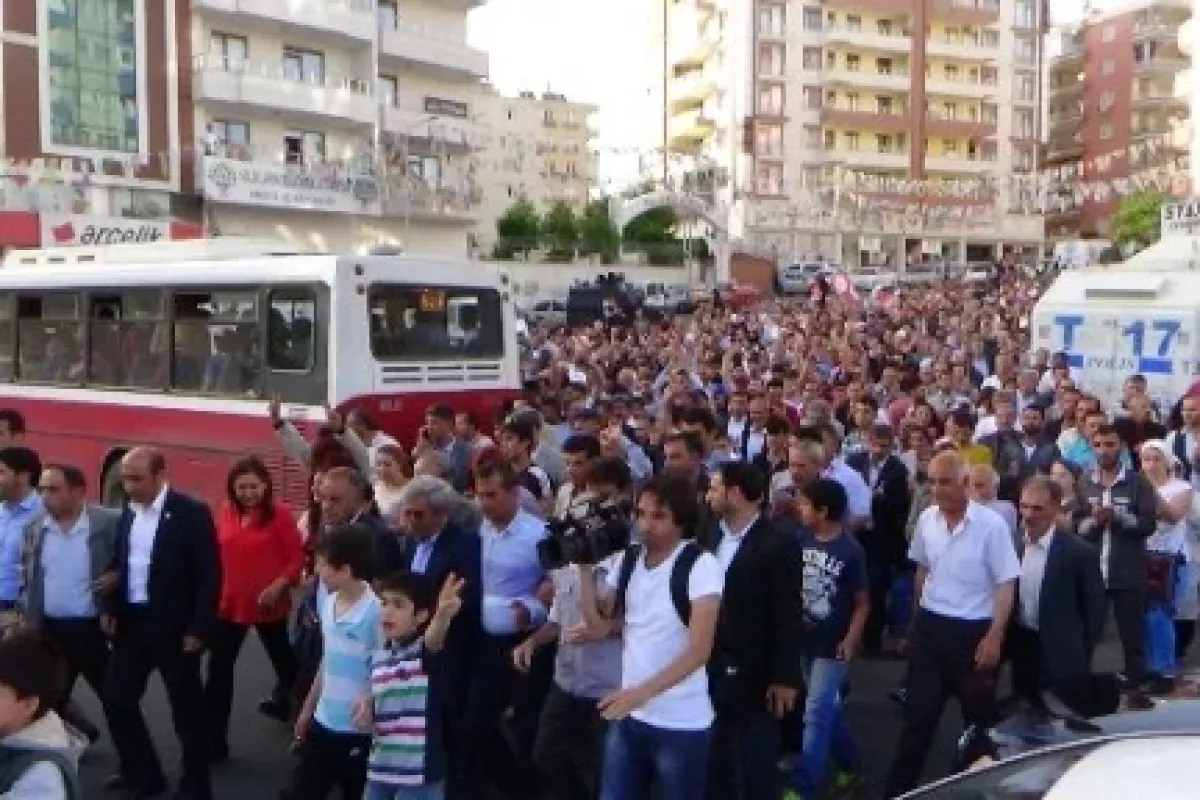 Saldırılar Diyarbakır’da protesto edildi