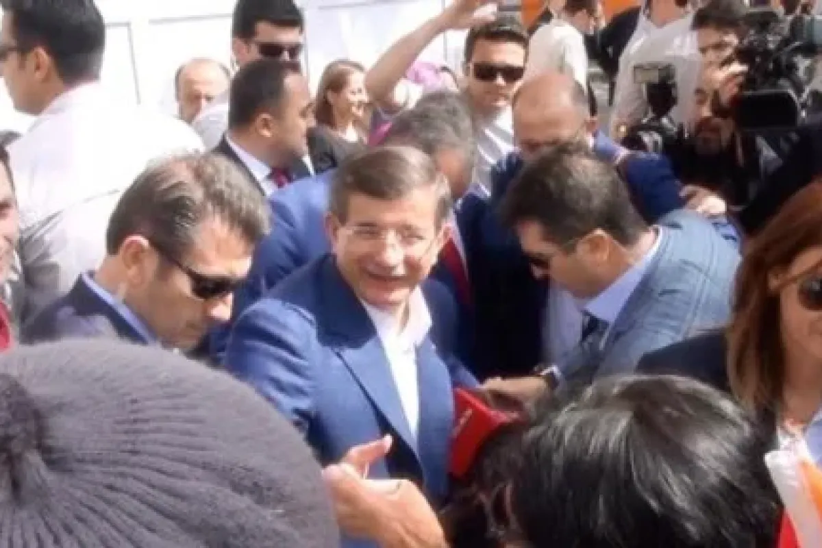 “Allah benim ömrümü sana versin”