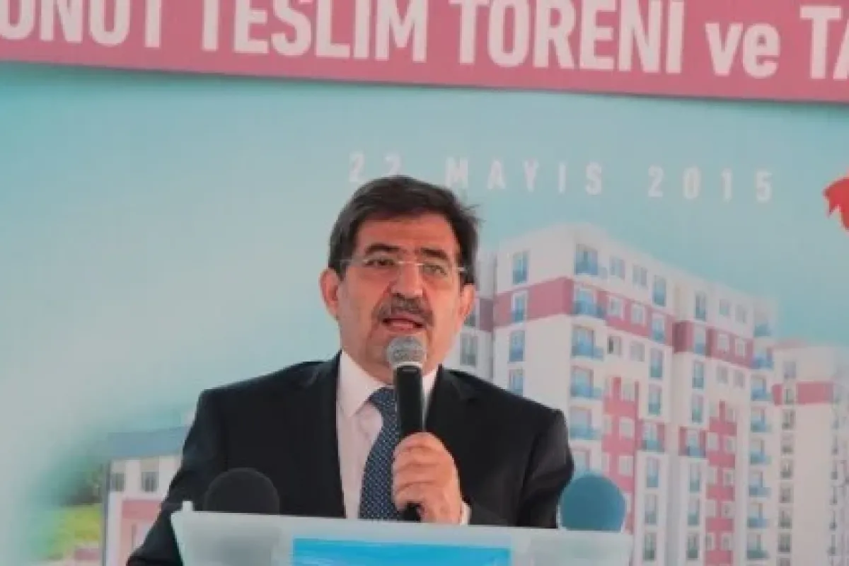 “CHP döneminde televizyonda Türkçe türkü de yasaktı”