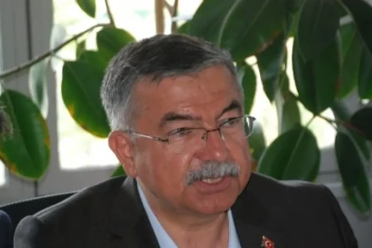 "Değil bir araba, uçak tahsis edilse yeridir"
