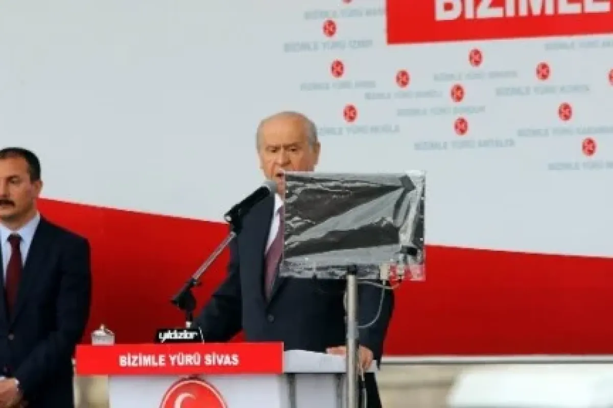 ’’Yine boyundan büyük laflar etmiş’’