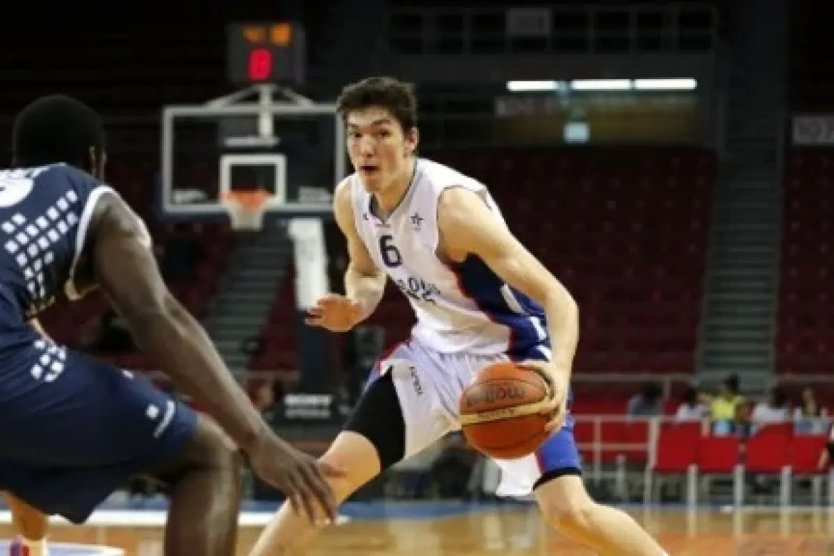 Efes yarı finalde