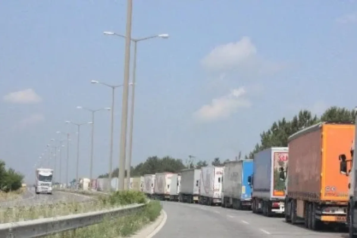Kapıkule’de kuyruk çilesi