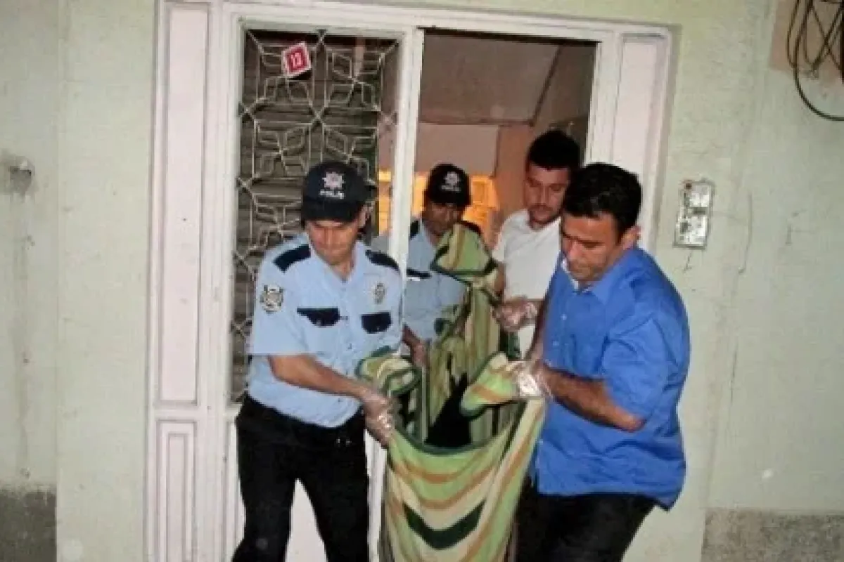 Öğrenci evinde kavga: 1 ölü, 2 yaralı
