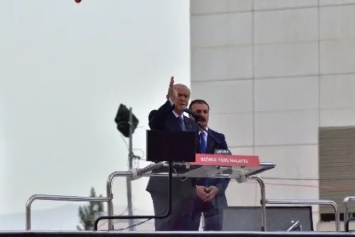 Bahçeli: "Gelin bu kez bizimle yürüyün"