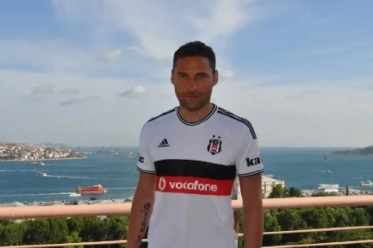 Beşiktaş ile resmen anlaştı