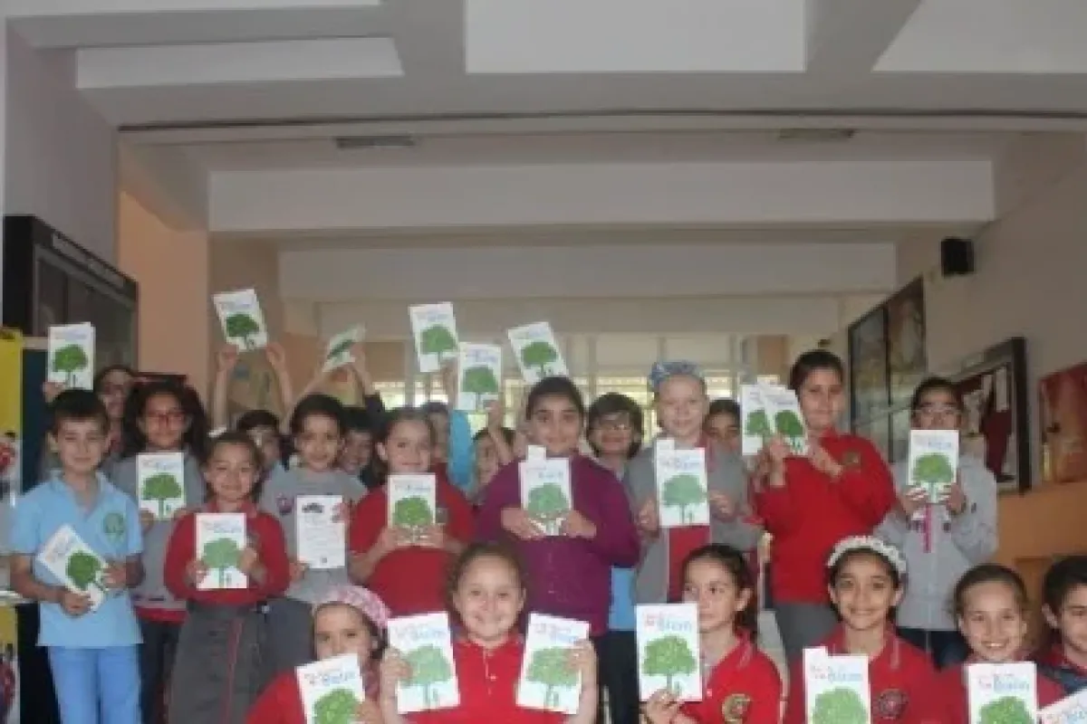 Üçüncü sınıf öğrencileri kitap yazdı