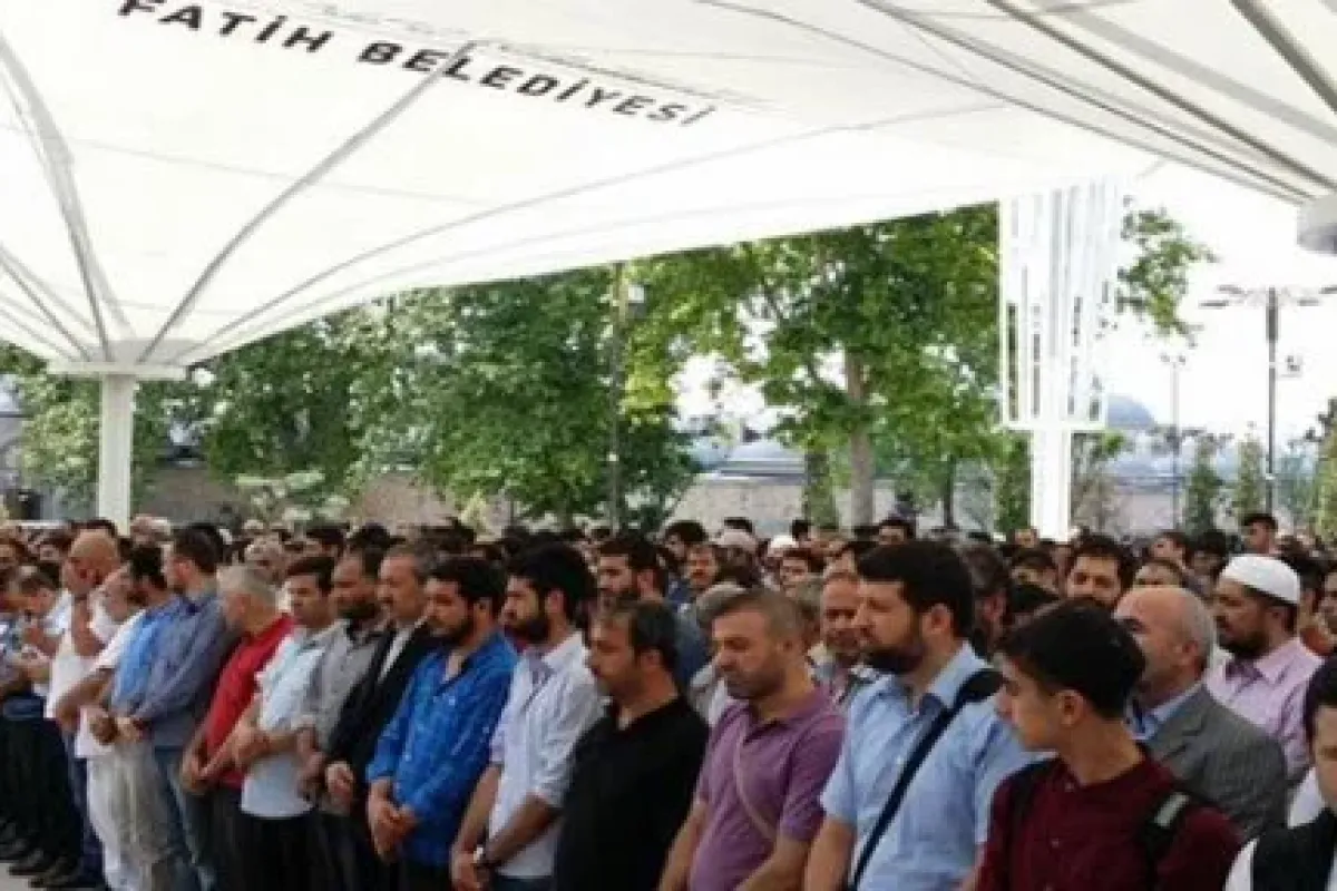 Aytaç Baran için gıyabi cenaze namazı
