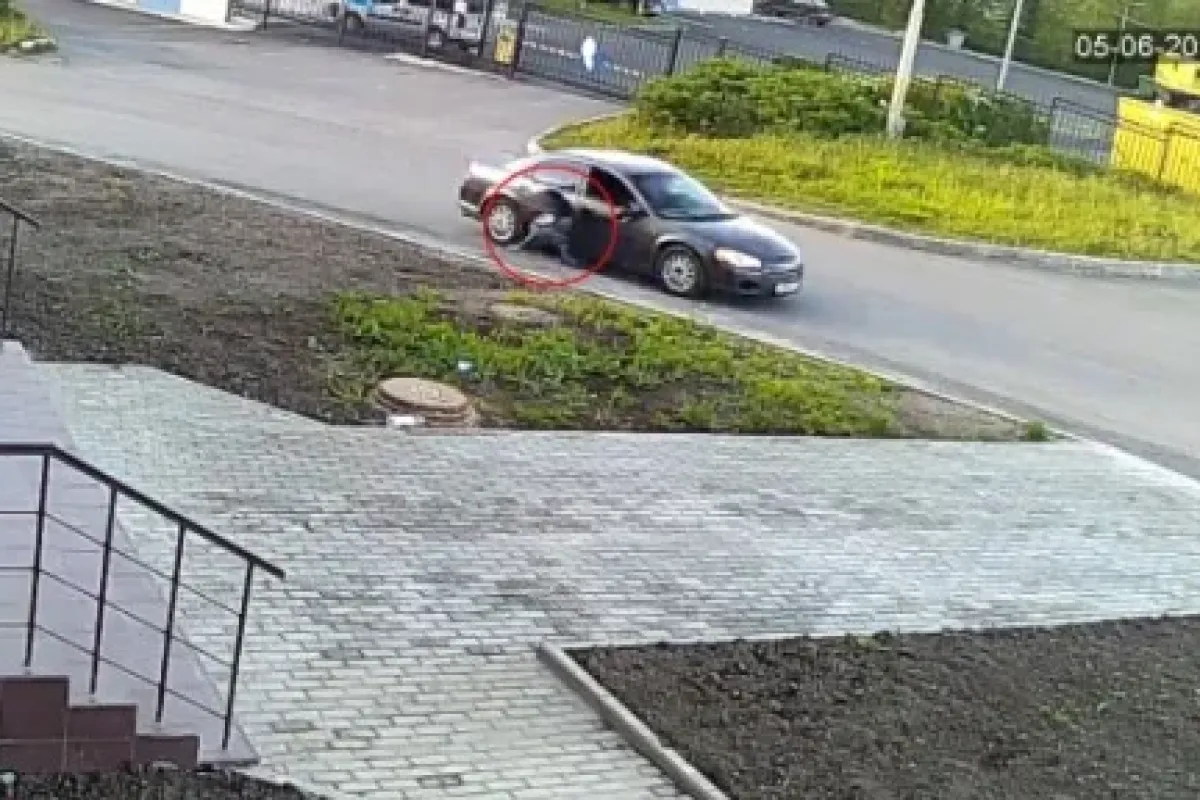 Dalgınlığının bedelini az daha canıyla ödüyordu !