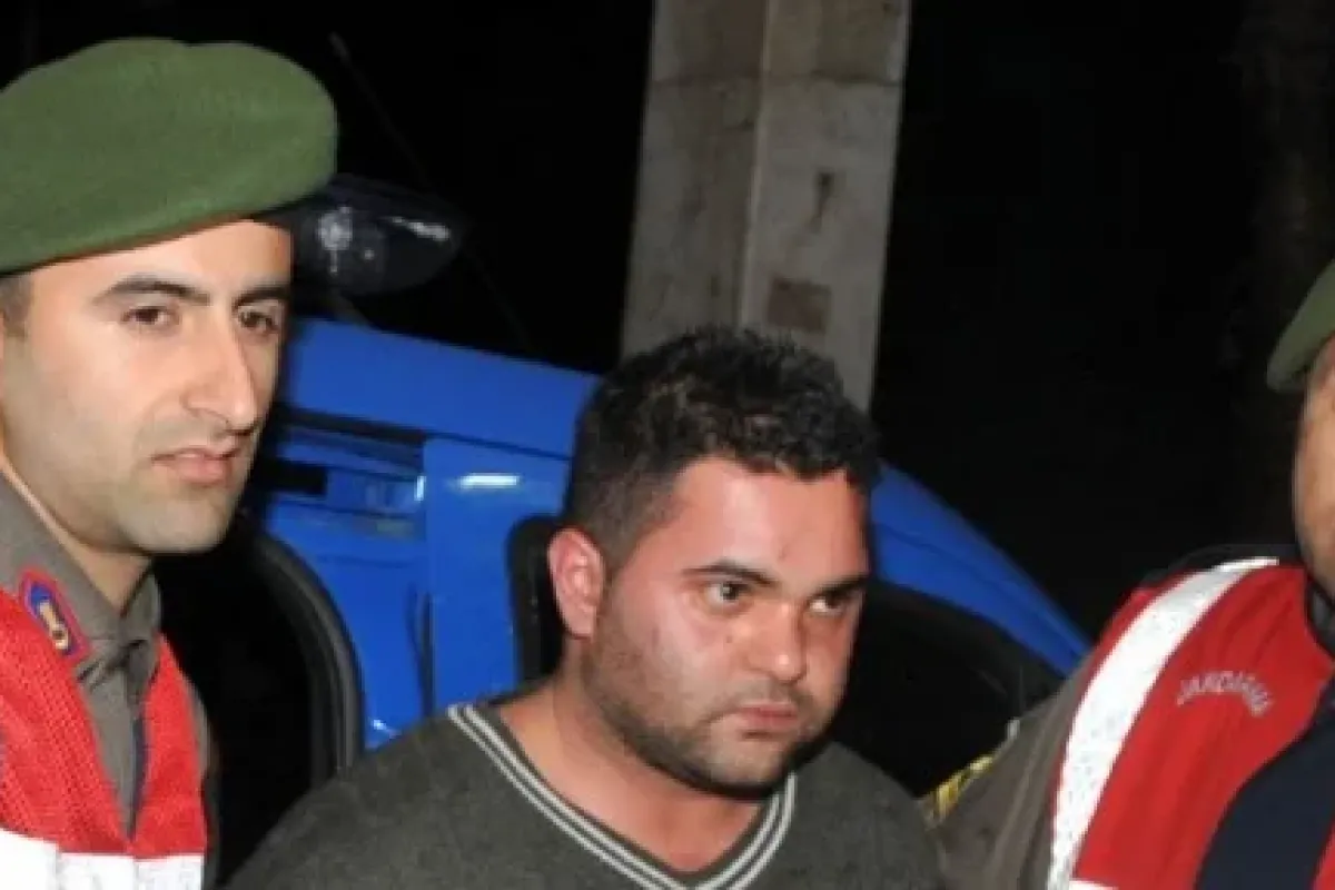 Özgecan’ın katili duruşmada ağladı
