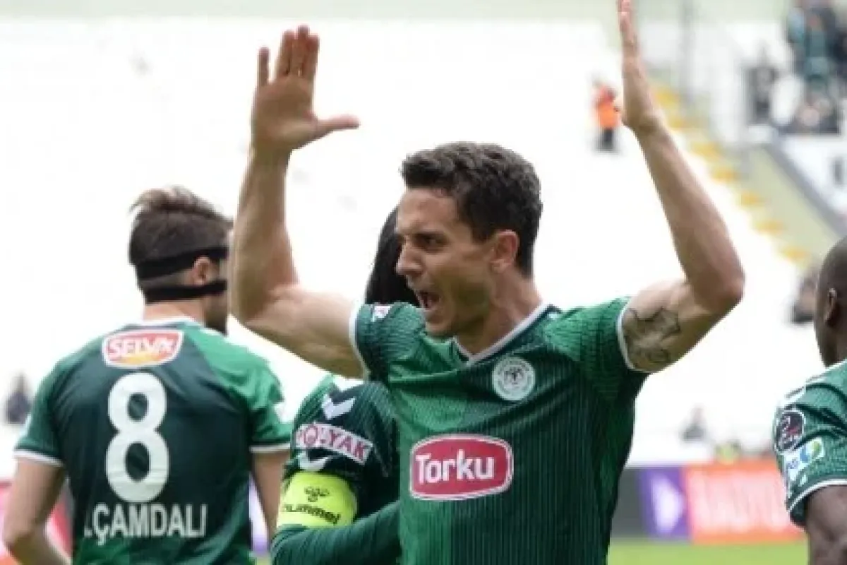 1 yıl daha Konyaspor’da