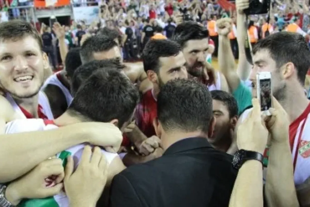 Pınar Karşıyaka Anadolu Efes’i mağlup etti