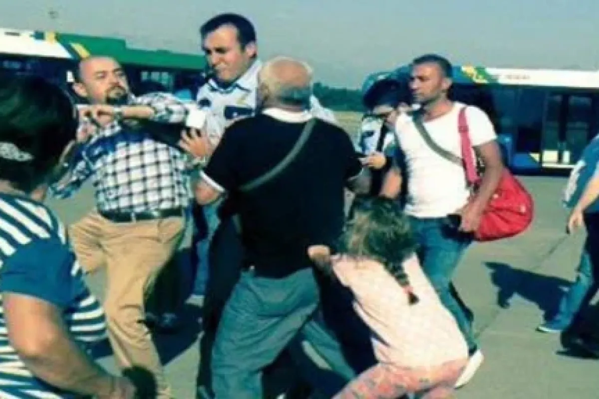 12 saatlik rötar yolcuları çileden çıkardı