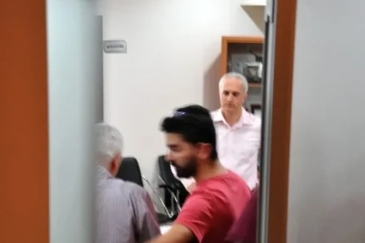 Eğitim vakfına ’paralel yapı’ operasyonu
