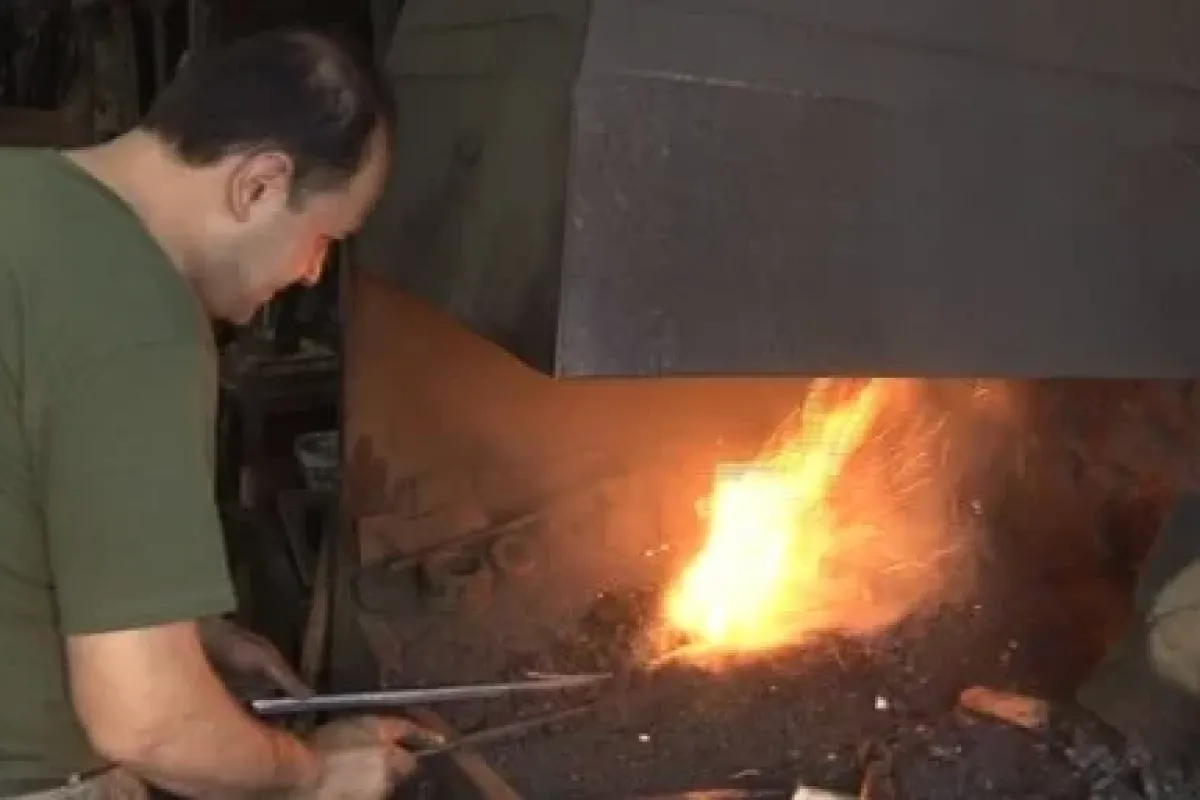 100 derece sıcaklıkta oruç tutuyorlar