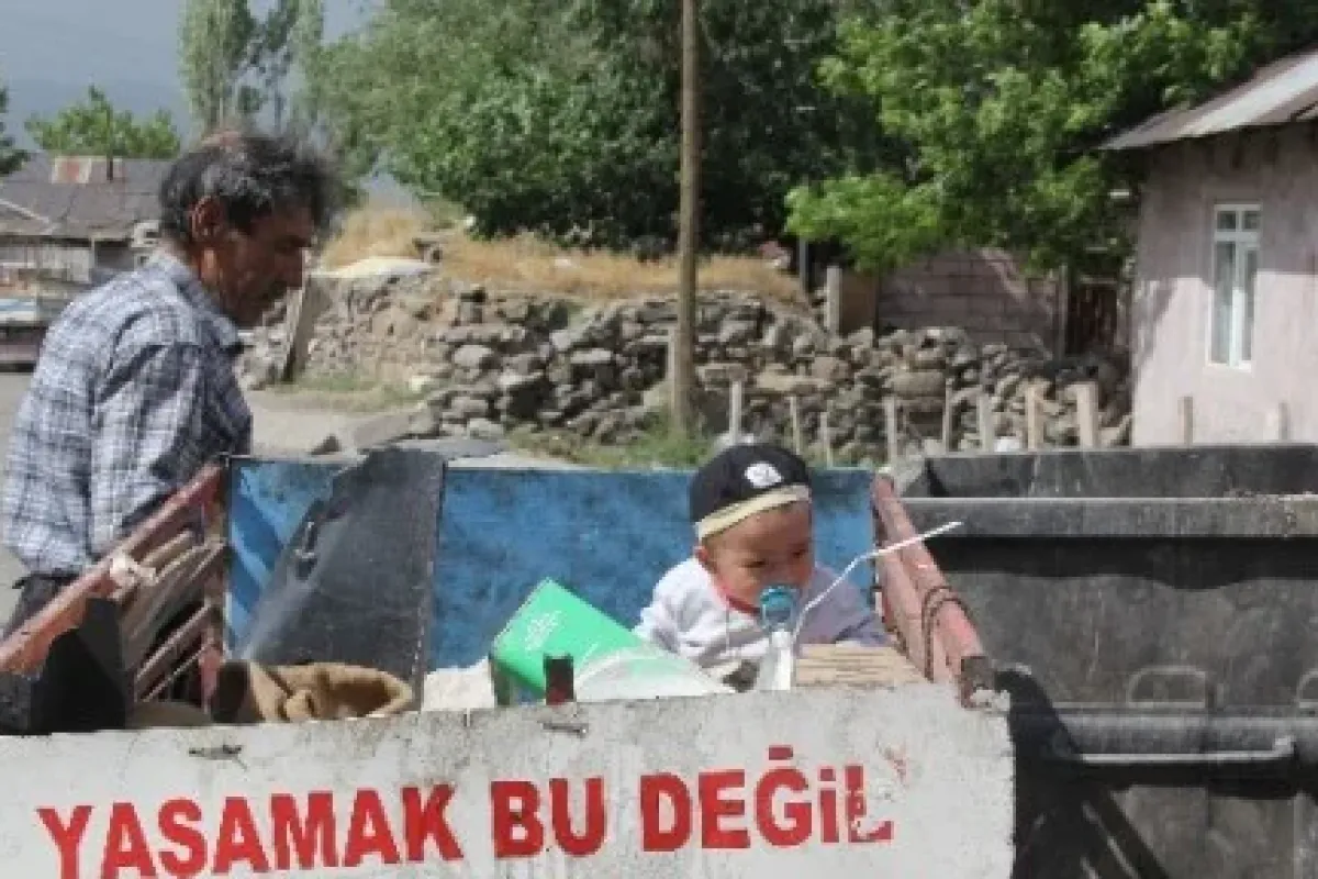 Hem anne hem baba oldu