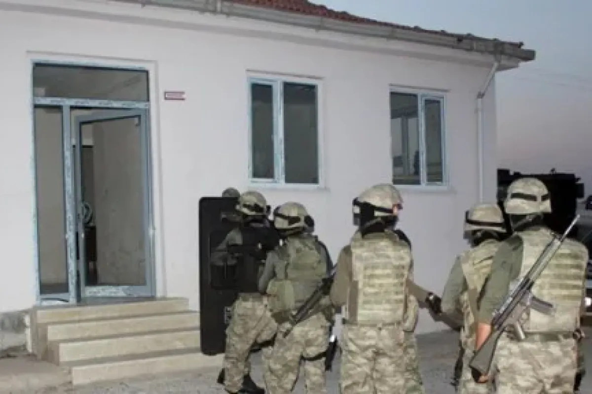 Haraç toplayan bölücü terör örgütü üyelerine operasyon