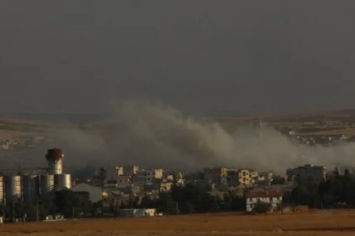 Kobani’de dumanlar yükseldi