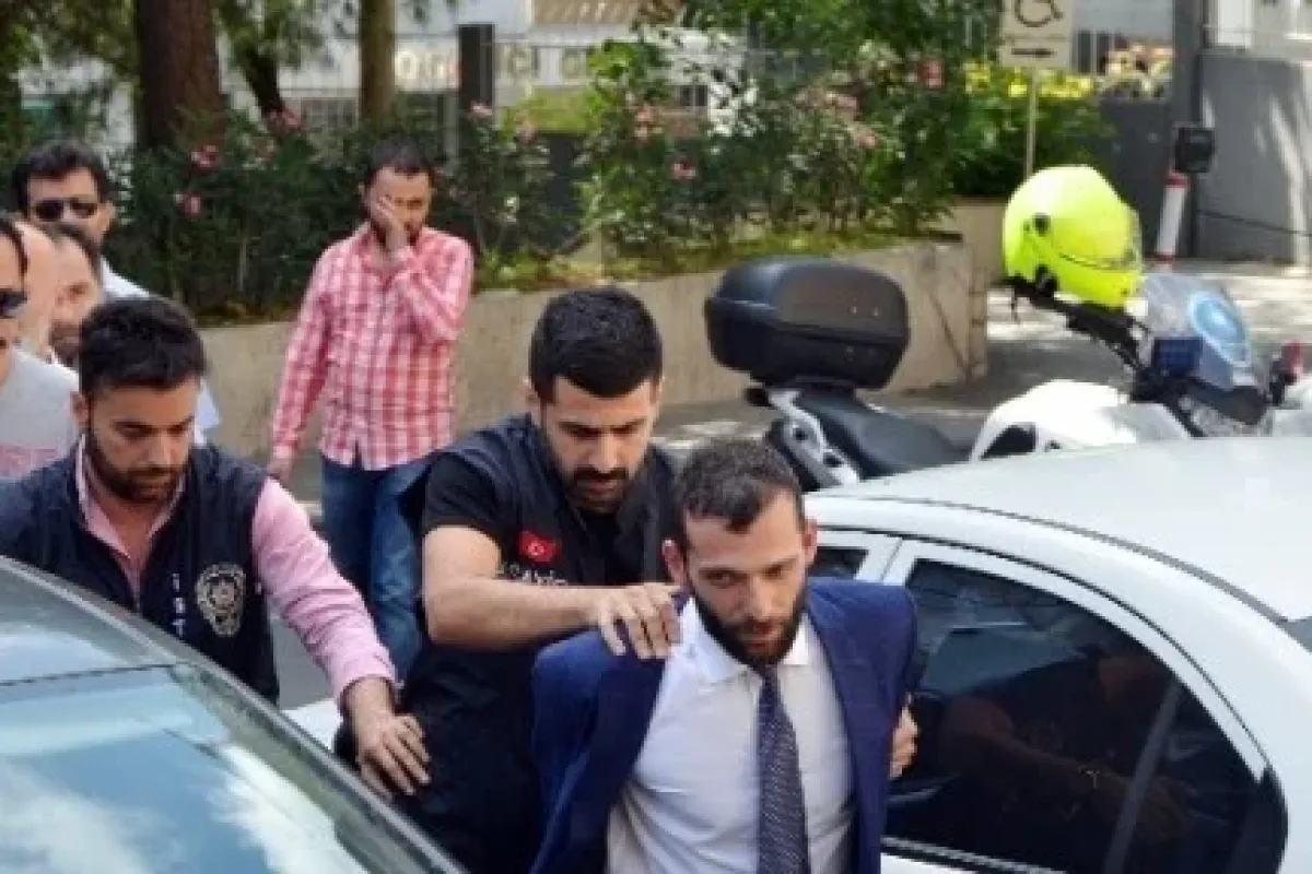 Onur Özbizerdik: Silahı çıkardım ama ateş etmedim !