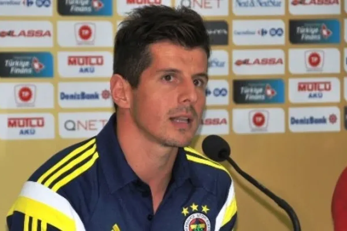 Emre Belözoğlu ile yollar ayrıldı