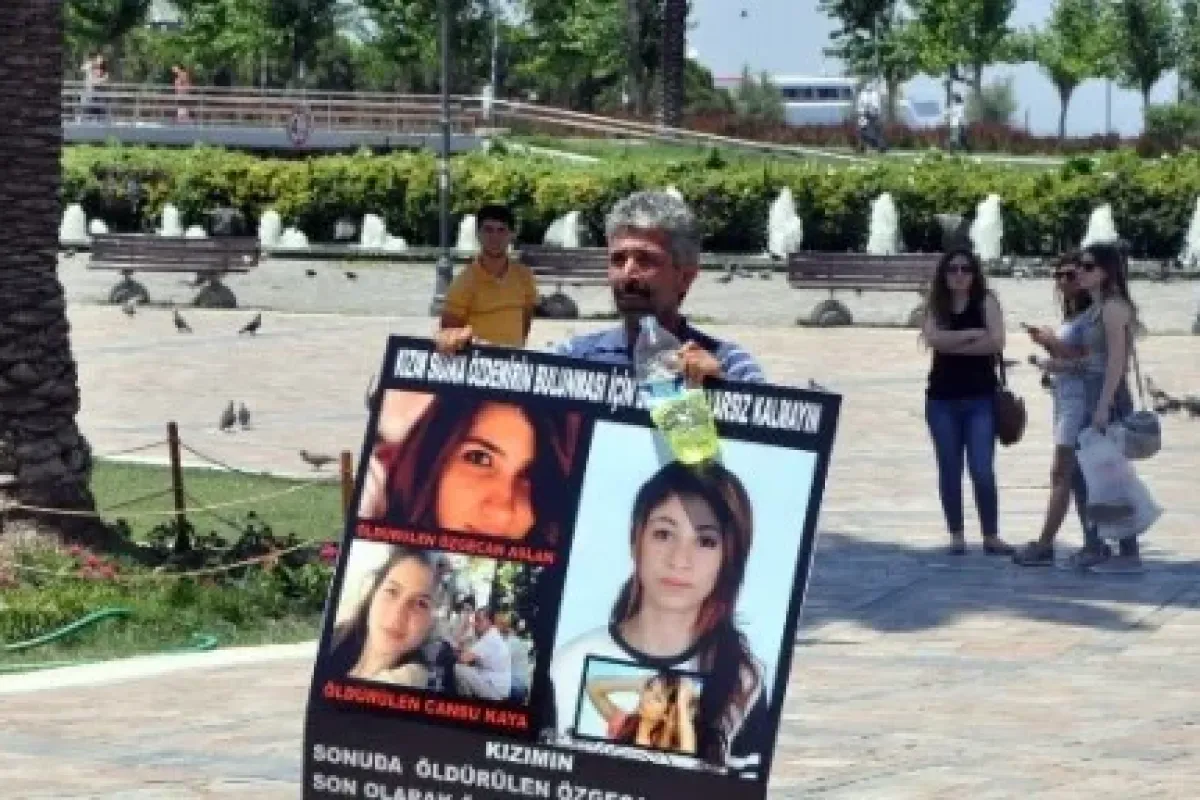 Kızı kaybolan baba kendini yakmaya çalıştı