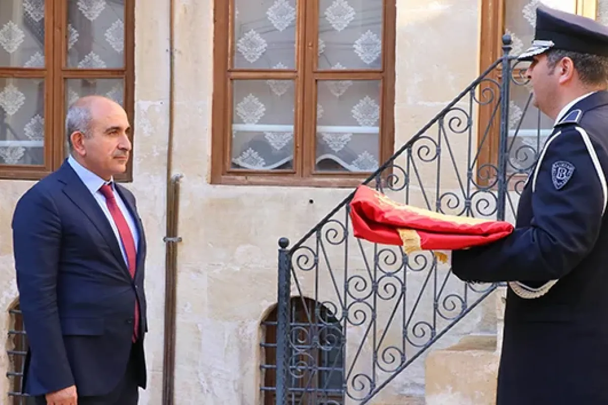 Çanakkale’de destan yazan 57'nci Alay'ın sancağı Afrin'deki Mehmetçiğe teslim edildi