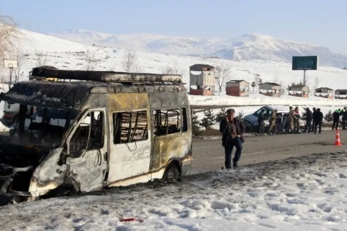 5 kişinin yaralandığı kaza güvenlik kamerasında!
