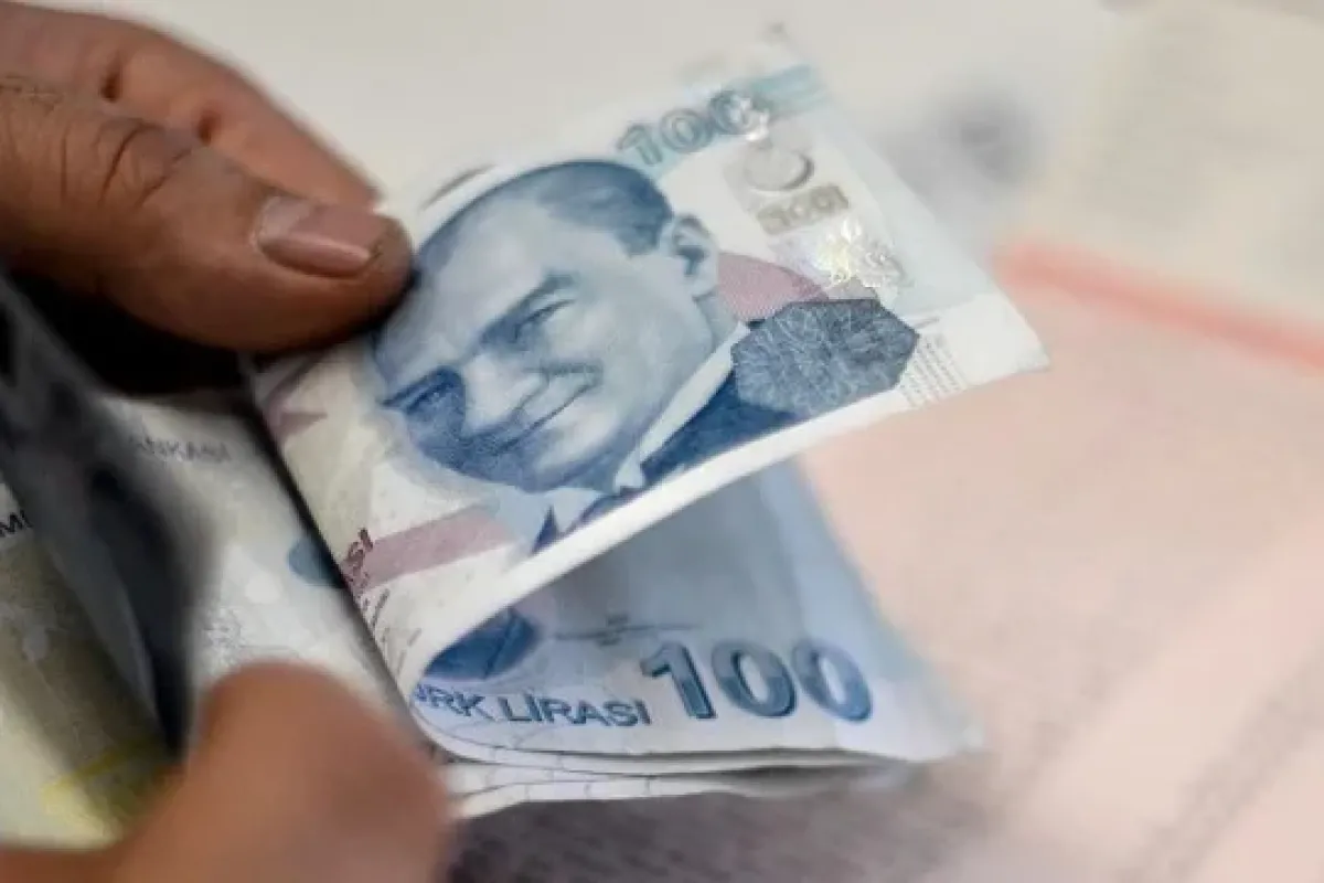 Emekliye 180 Lira Zam Geliyor