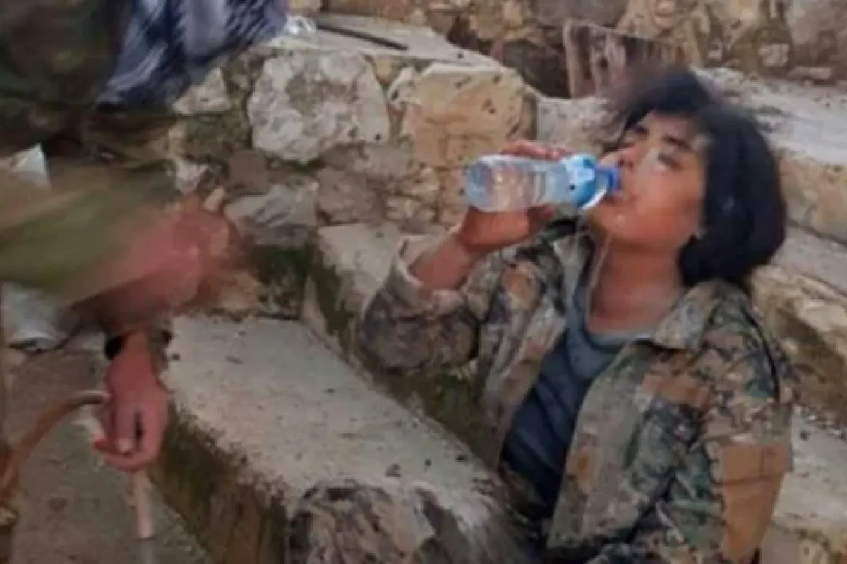 Dünya bu kareyi görsün! Afrin'de insanlık dersi