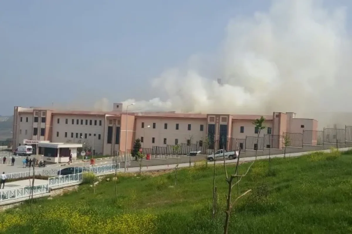 Bursa'da hastanede korkutan yangın