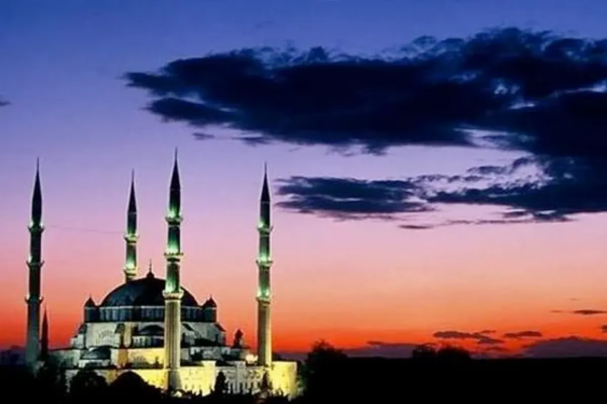 Ramazan Bayramı ne zaman 2018 4 gün tatil mi?