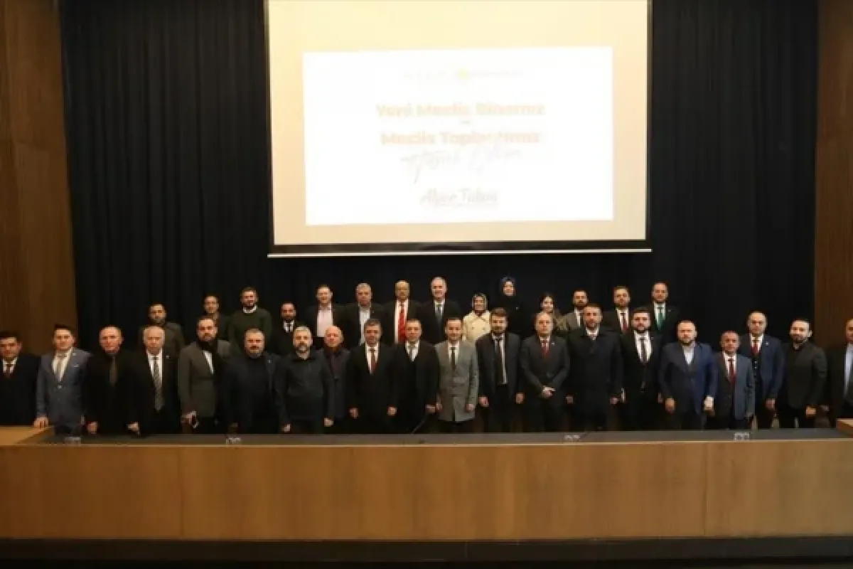 Yeni yılın ilk meclisi yeni binada yapıldı