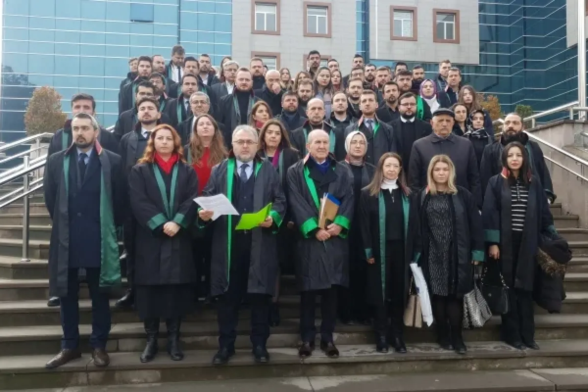 Avukatlardan silahlı saldırıya tepki