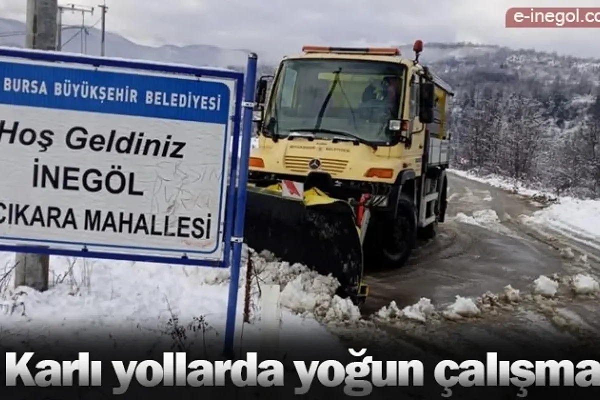 Karlı yollarda yoğun çalışma