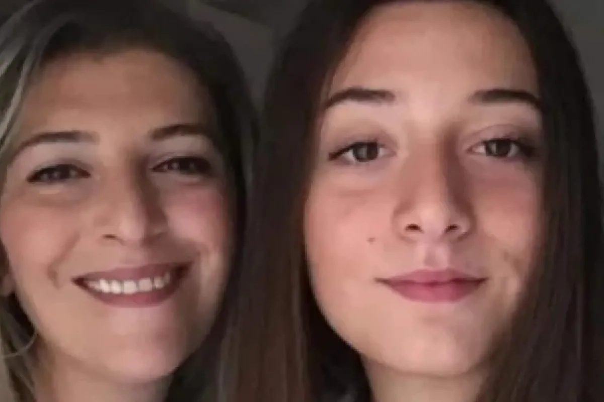 Enkaz altındaki anne kızın cansız bedenine ulaşıldı